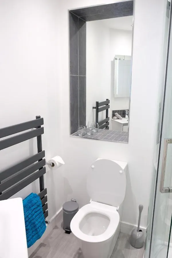 Rosemary House Accommodation-Nr Brs Airport Winford 5*,