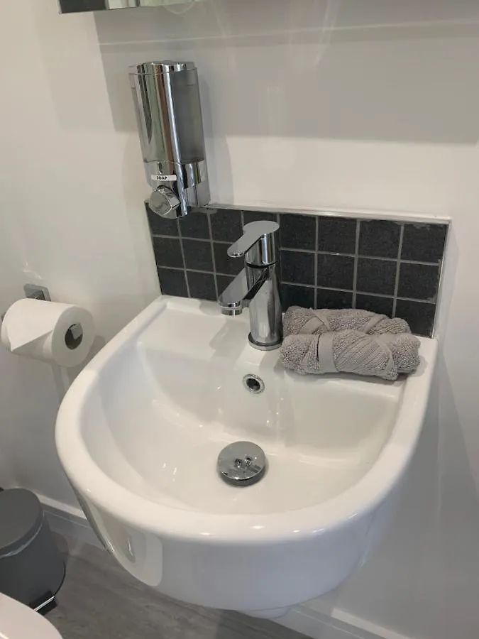 Guest house Rosemary House Accommodation-Nr Brs Airport Winford