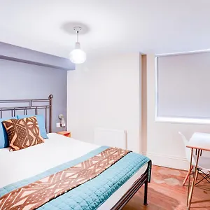 peckham-rooms-hotel.cambridgehotelsuk.com/